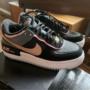 Nike Air Force 1 Black and Pink Sneakers